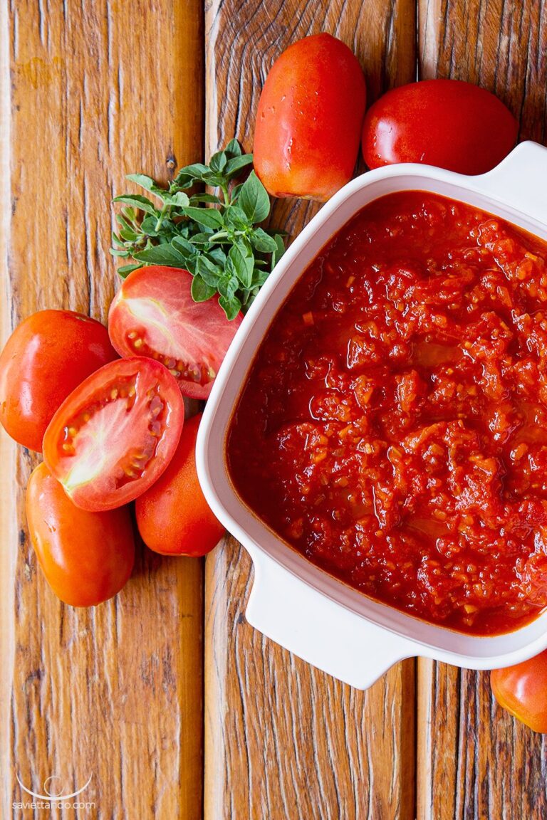 Receita de Molho de Tomate Caseiro Autêntico da Itália: Simples e Delicioso